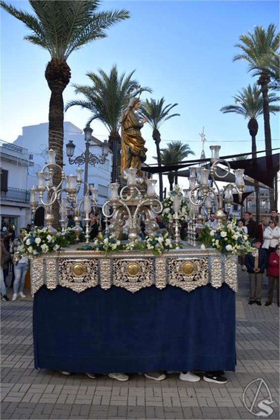 Inmaculada._Lantejuela__118___Copiar_.JPG