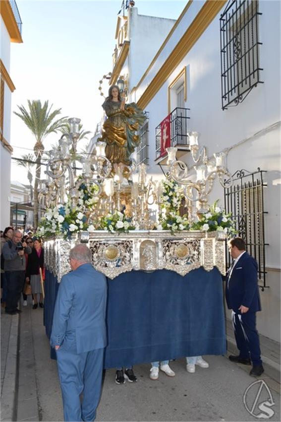 Inmaculada._Lantejuela__157___Copiar_.JPG