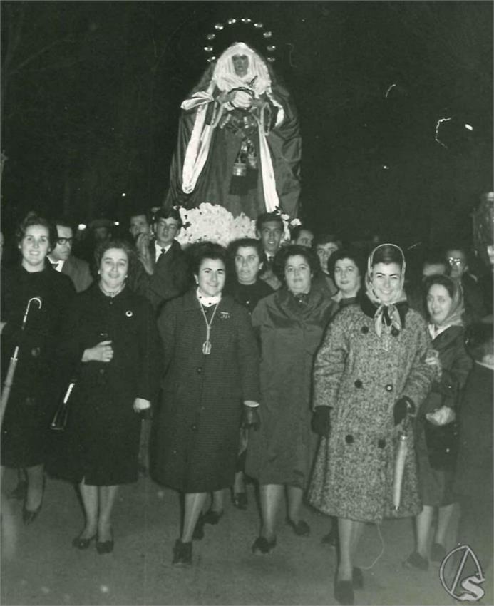 Maria_Santisima_de_la_Hiniesta_en_El_Cerro_del_Aguila__1_