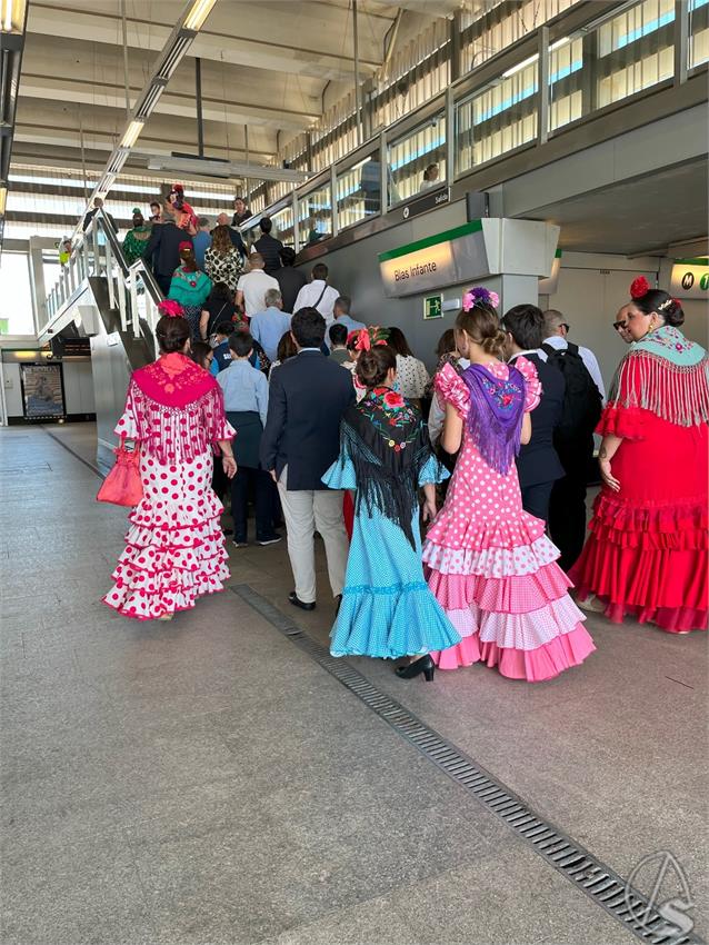 Metro_de_Sevilla_Feria_Blas_Infante
