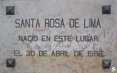 casa natal de la Santa, que hoy est convertida en un santuario