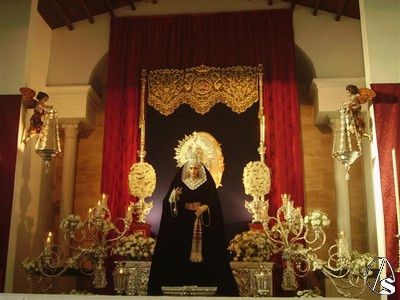 Besamanos a la Virgen en el mes de noviembre