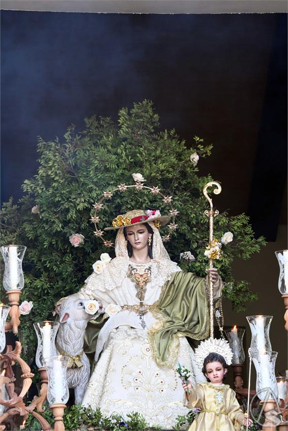 Pastora_Alcala_Guadaira_Luis_M_Fernandez_041025__2_.JPG