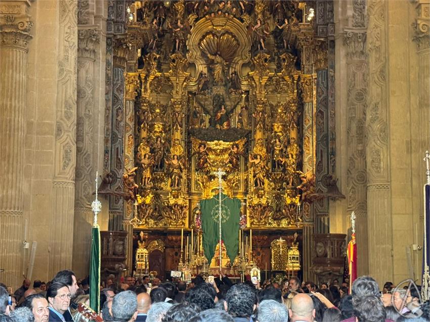 Pepelu_Traslado_Simpecado_Sevilla_Sur_a_El_Salvador_2026_22