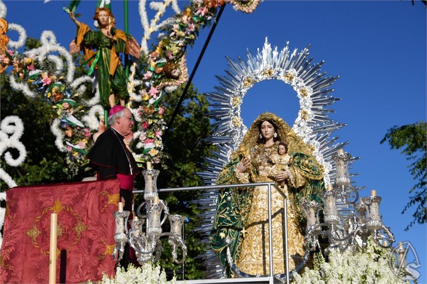 Piedad_Coronada._Albaida_del_Aljarafe__219___Copiar_.JPG