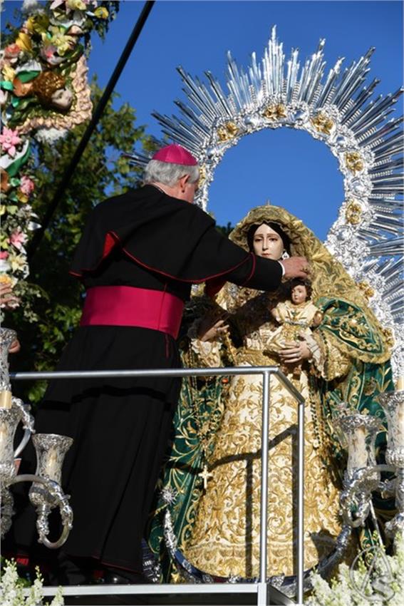 Piedad_Coronada._Albaida_del_Aljarafe__230___Copiar_.JPG