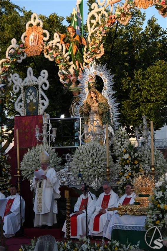 Piedad_Coronada._Albaida_del_Aljarafe__306___Copiar_.JPG