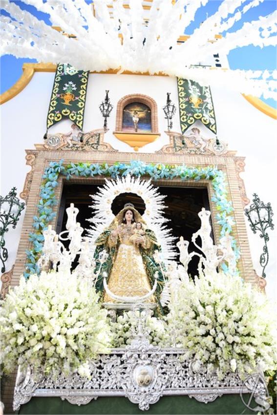 Piedad_Coronada._Albaida_del_Aljarafe__37___Copiar_.JPG