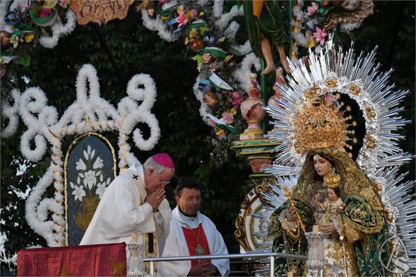 Piedad_Coronada._Albaida_del_Aljarafe__380___Copiar_.JPG