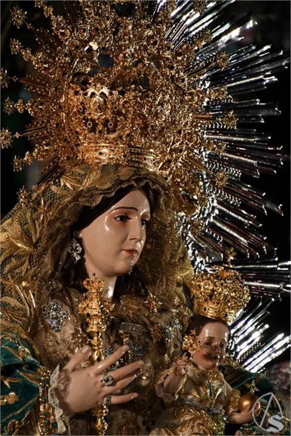 Piedad_Coronada._Albaida_del_Aljarafe__453___Copiar_.JPG