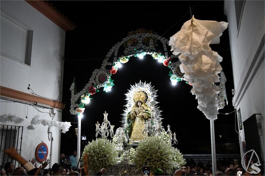 Piedad_Coronada._Albaida_del_Aljarafe__603___Copiar_.JPG