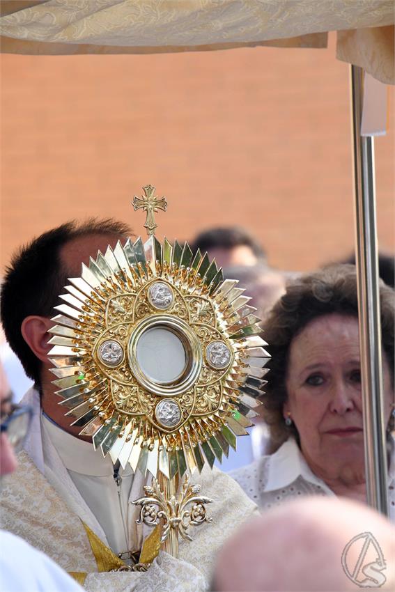 Procesion_del_Corpus_de_Montequinto_Luis_M_Fernandez_210625__18_.JPG
