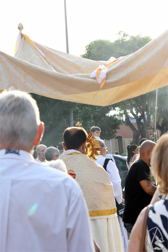 Procesion_del_Corpus_de_Montequinto_Luis_M_Fernandez_210625__21_.JPG