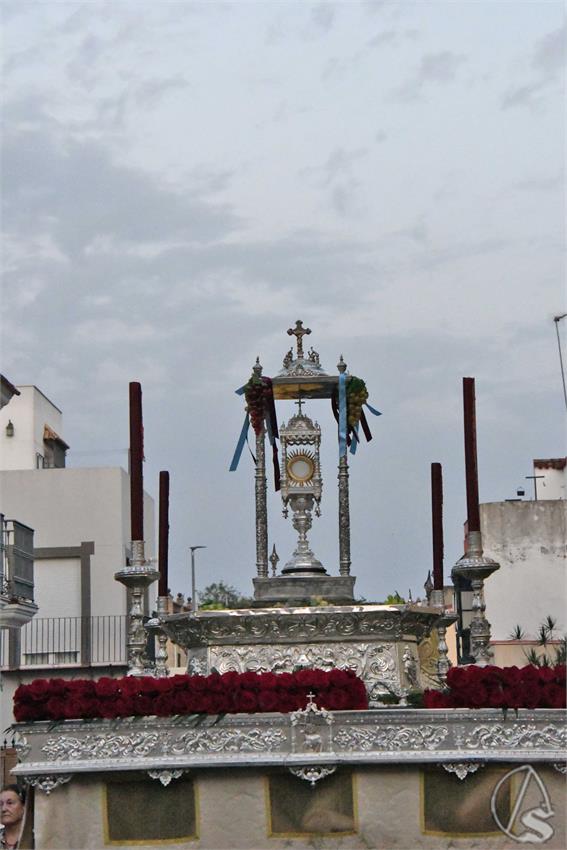 Procesion_del_Corpus_de_la_Parroquia_de_la_Oliva_Dos_Hermanas_Luis_m_Fernandez_210625__7_.JPG