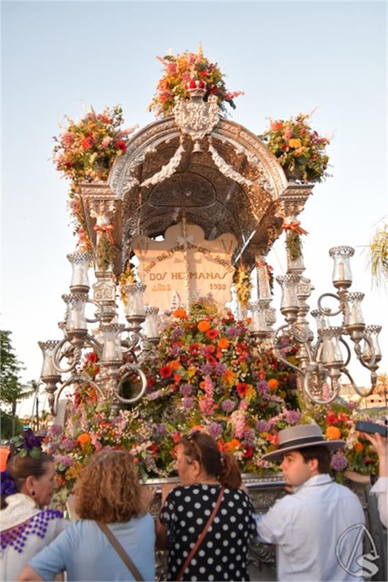 Rocio._206._Dos_Hermanas_46_Copiar.JPG