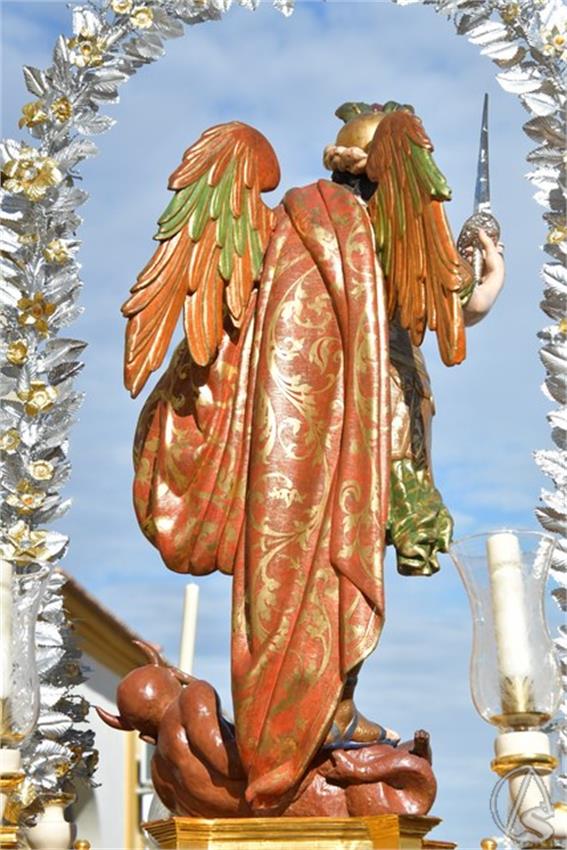 San_Miguel_y_Virgen_del_Buen_Suceso._Castilleja_del_Campo__213___Copiar_.JPG