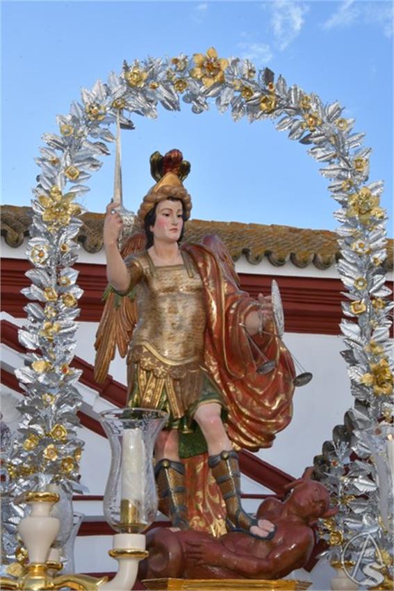 San_Miguel_y_Virgen_del_Buen_Suceso._Castilleja_del_Campo__21___Copiar_.JPG