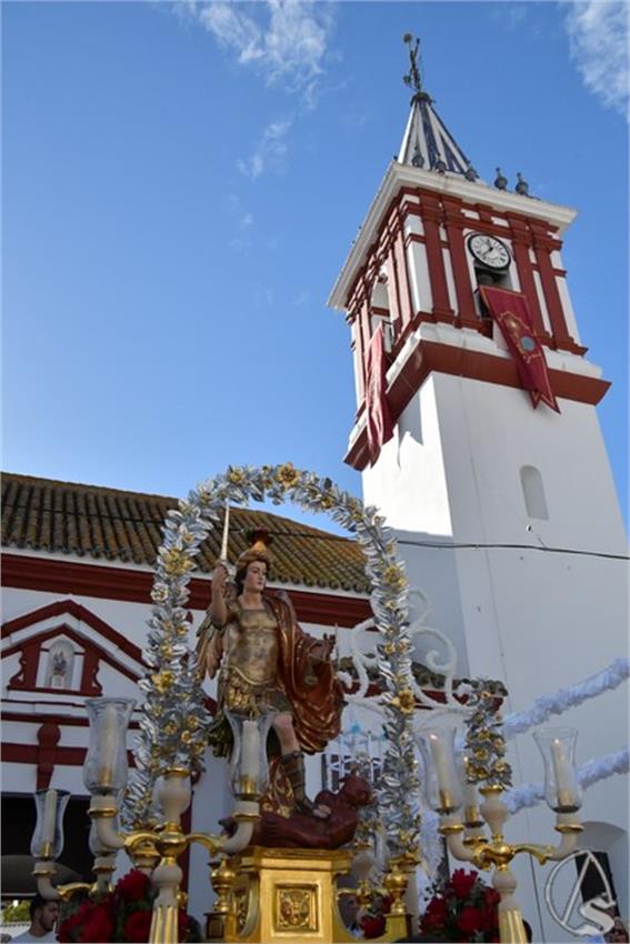 San_Miguel_y_Virgen_del_Buen_Suceso._Castilleja_del_Campo__36___Copiar_.JPG