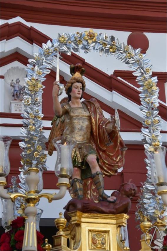 San_Miguel_y_Virgen_del_Buen_Suceso._Castilleja_del_Campo__9___Copiar_.JPG
