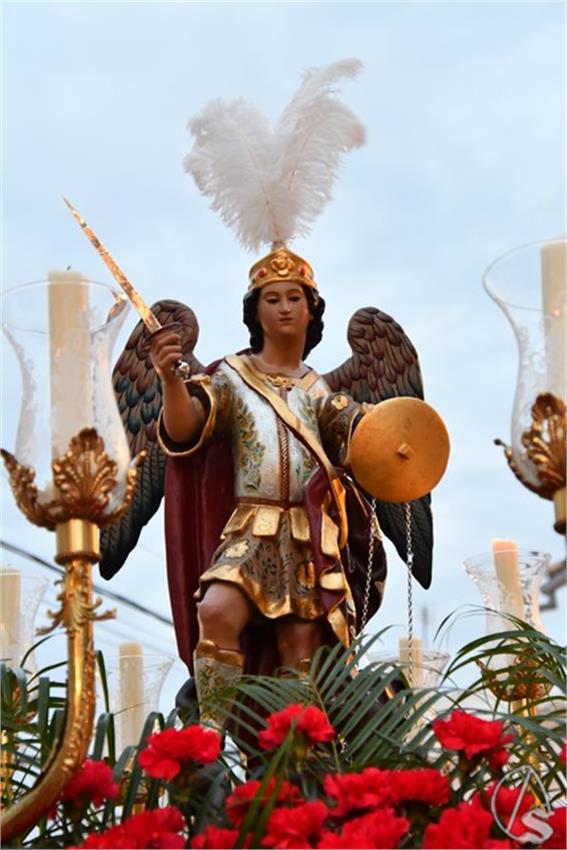 San_Miguel_y_Virgen_del_Rosario._2026._Lora_de_Estepa_35_Copiar.JPG