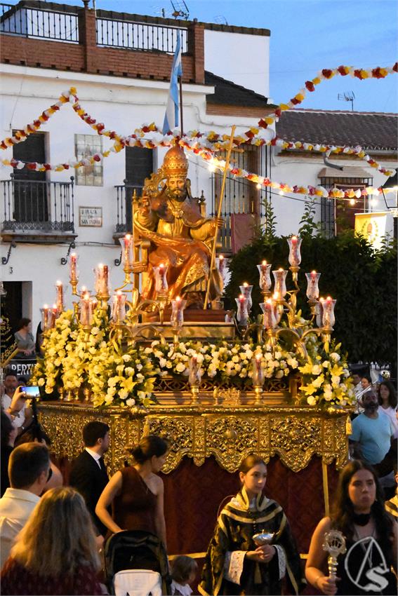 San_Pedro_Sanlucar_la_Mayor_Luis_M_Fernandez_270626_13.JPG