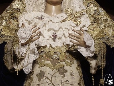 Manos de la Santsima Virgen 