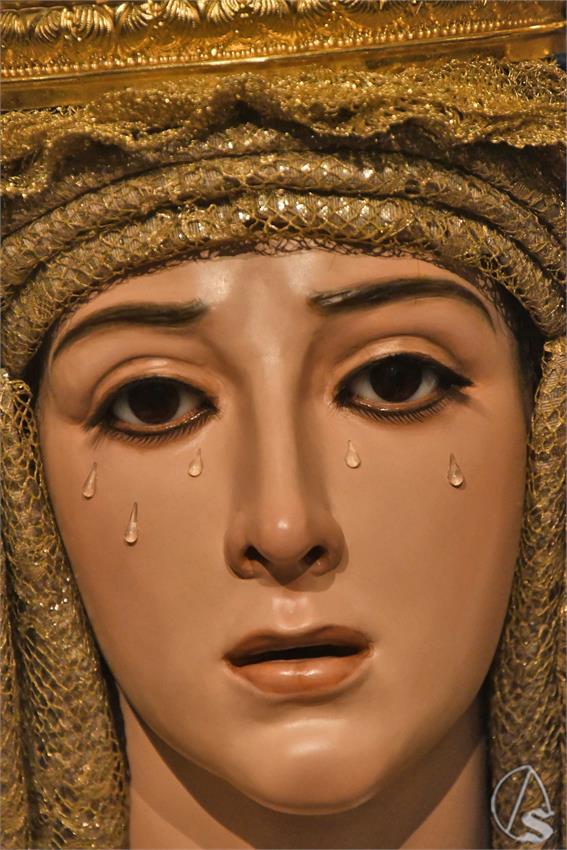 Virgen_Amor_y_Sacrificio_Dos_Hermanas_Luis_M_Fernandez__21_.JPG