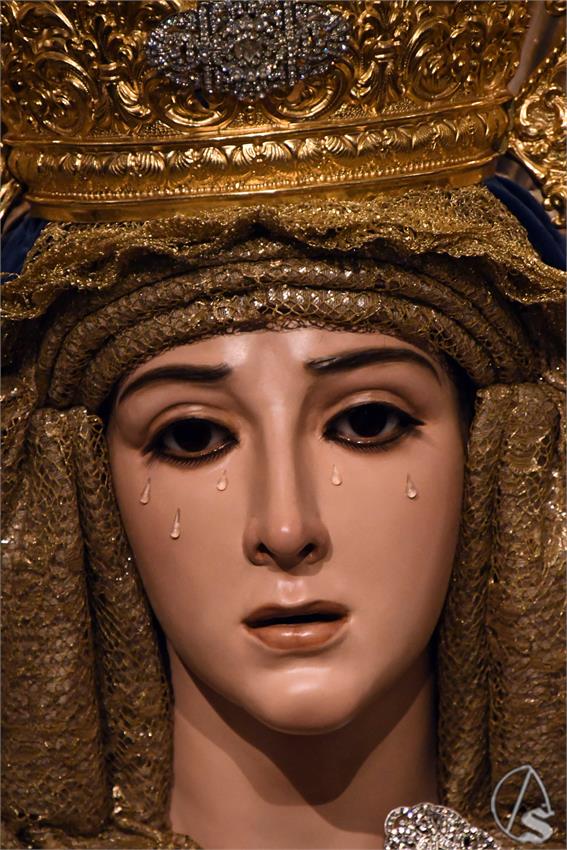 Virgen_Amor_y_Sacrificio_Dos_Hermanas_Luis_M_Fernandez__7_.JPG