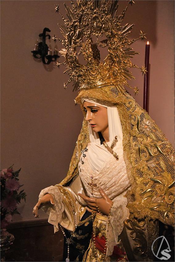 Virgen_Amparo_Dos_Hermanas_Luis_M_Fernandez_151125__9__1.JPG