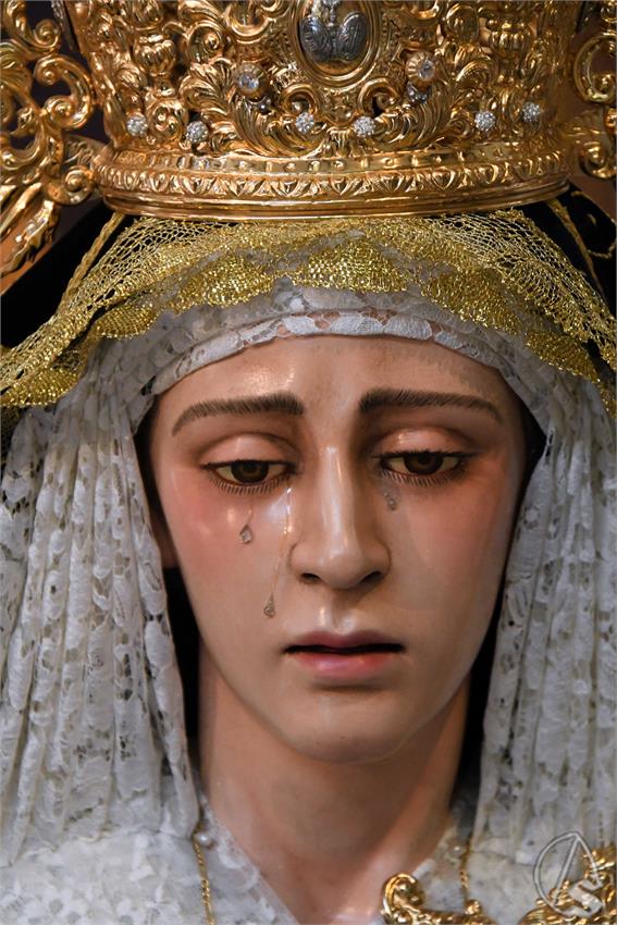 Virgen_Amparo_y_Esperanza_Dos_Hermanas_Luis_M_Fernandez_101124__10_.JPG