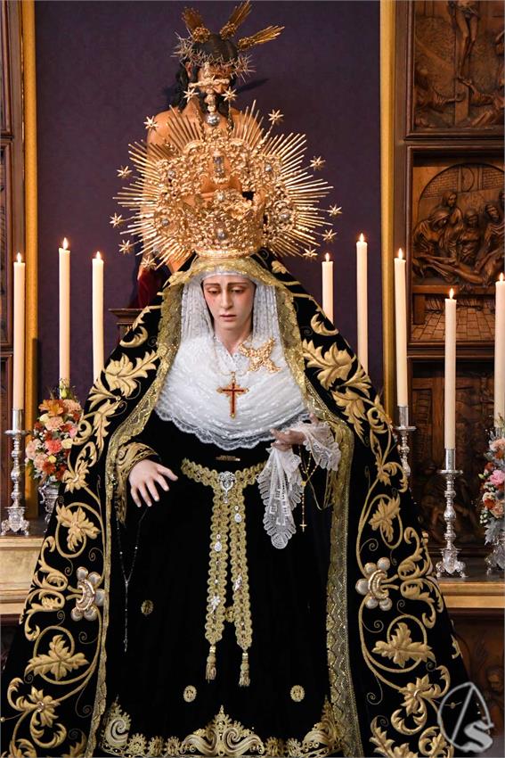 Virgen_Amparo_y_Esperanza_Dos_Hermanas_Luis_M_Fernandez_101124__19_.JPG
