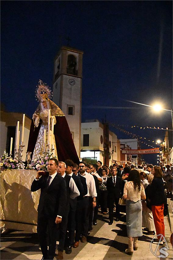 Virgen_Amparo_y_Esperanza_Dos_Hermanas_Luis_M_Fernandez_251025__13_.JPG