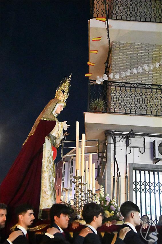 Virgen_Amparo_y_Esperanza_Dos_Hermanas_Luis_M_Fernandez_251025__20_.JPG