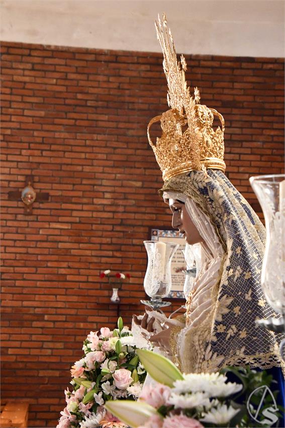 Virgen_Angeles_San_Juan_Aznalfarache_Luis_M_Fernandez_010826_10.JPG