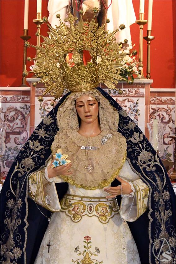 Virgen_Angeles_Sanlucar_la_Mayor_Luis_M_Fernandez_010826_3.JPG