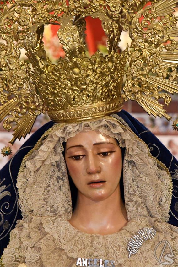 Virgen_Angeles_Sanlucar_la_Mayor_Luis_M_Fernandez_010826_4.JPG