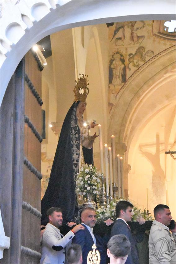 Virgen_Angeles_Sanlucar_la_Mayor_Luis_M_Fernandez_310726_4.JPG