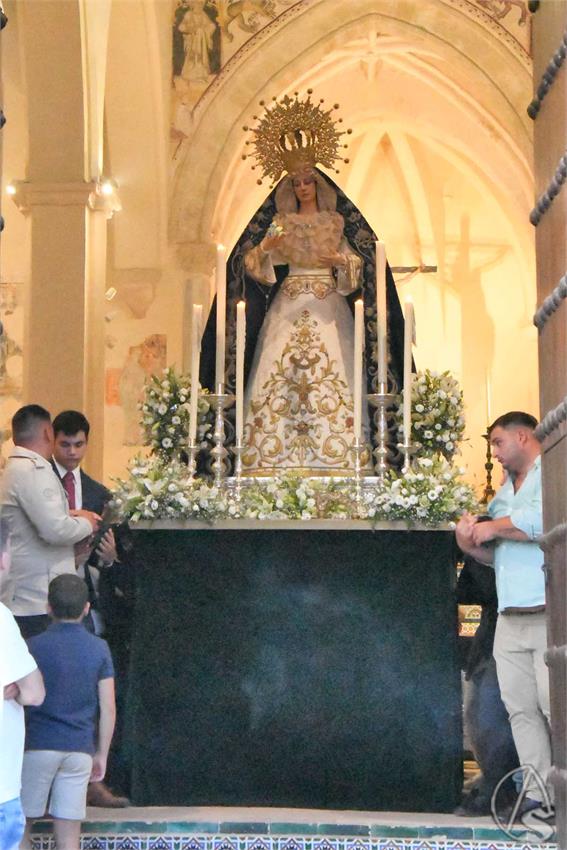 Virgen_Angeles_Sanlucar_la_Mayor_Luis_M_Fernandez_310726_5.JPG