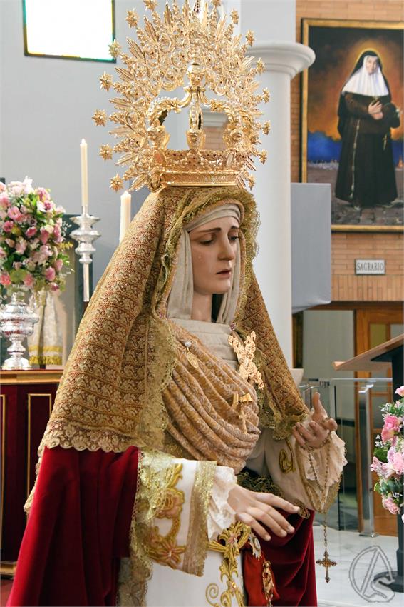 Virgen_Angeles_Sevilla_Este_Luis_M_Fernandez_031026_16.JPG