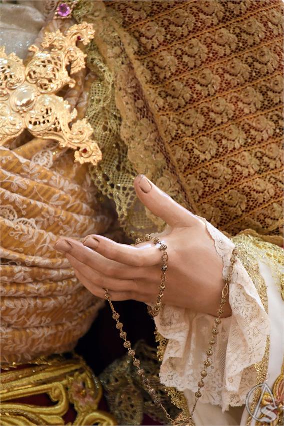Virgen_Angeles_Sevilla_Este_Luis_M_Fernandez_031026_9.JPG