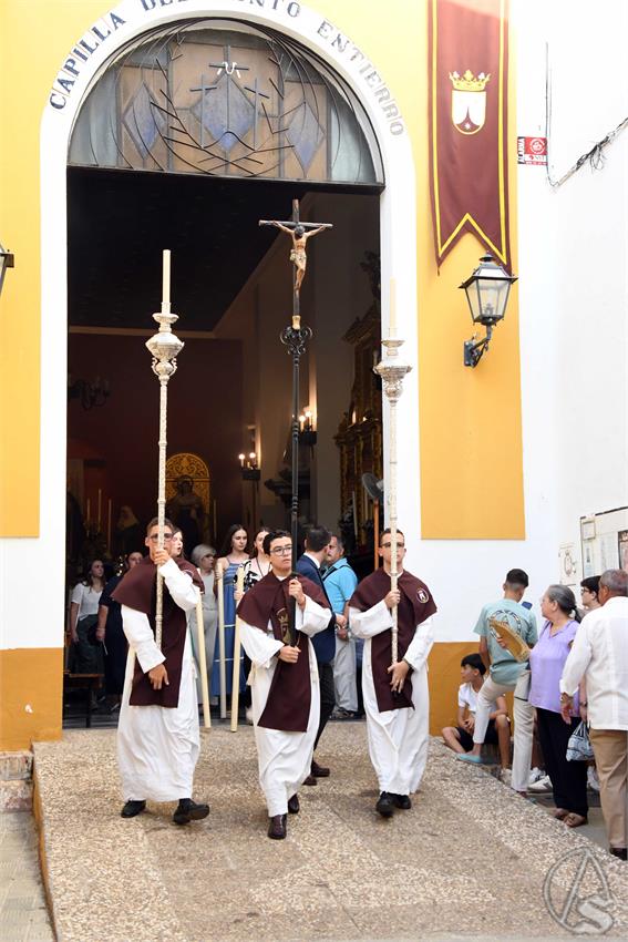 Virgen_Carmen_Alcala_de_Guadaira_Luis_M_Fernandez_110725__1_.JPG