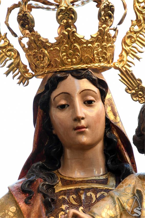 Virgen_Carmen_Alcala_de_Guadaira_Luis_M_Fernandez_110725__20_.JPG