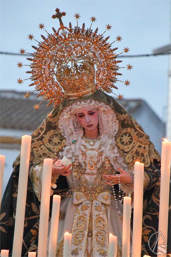 Virgen_Dolores_Benacazon_Luis_M_Fernandez_060926_4.JPG