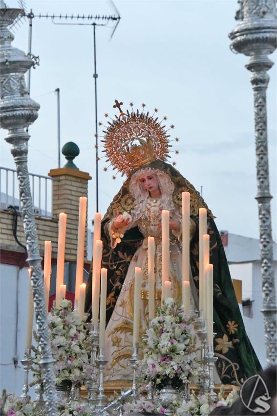Virgen_Dolores_Benacazon_Luis_M_Fernandez_060926_5.JPG