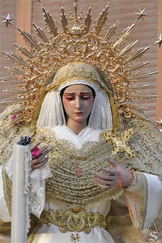 Virgen_Dolores_Bormujos_Luis_M_Fernandez_060926_8.JPG
