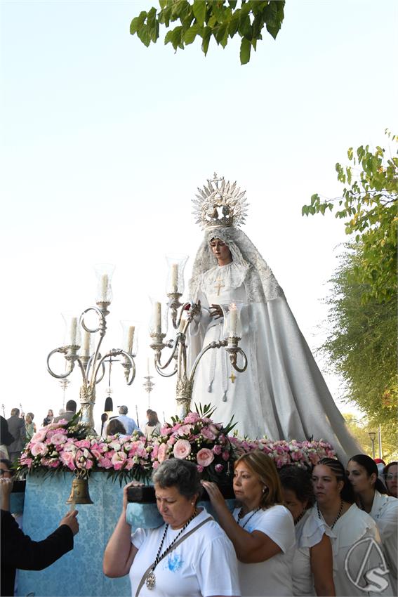 Virgen_Dolores_El_Coronil_Luis_M._Fernandez_30926_25.JPG