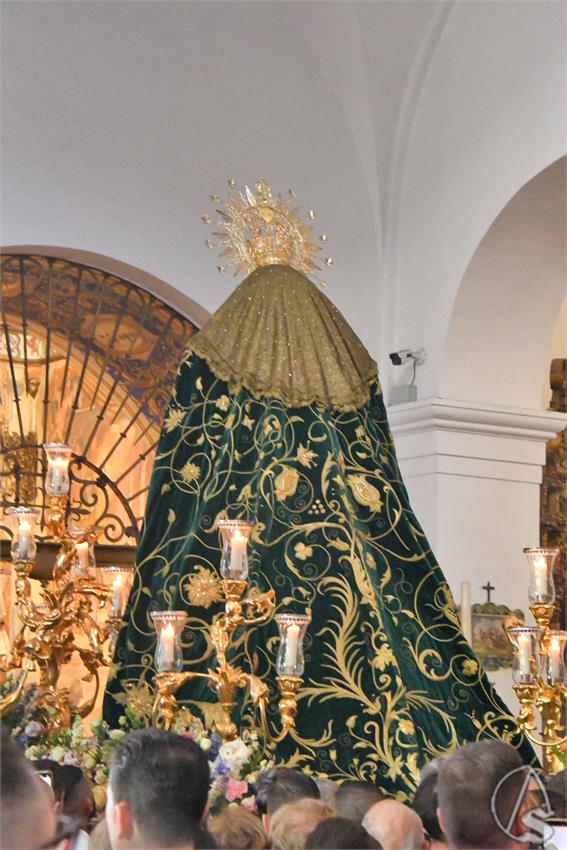 Virgen_Esperanza_Dos_Hermanas_Luis_M_Fernandez_111025__18_.JPG