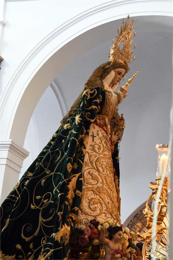 Virgen_Esperanza_Dos_Hermanas_Luis_M_Fernandez_111025__19_.JPG
