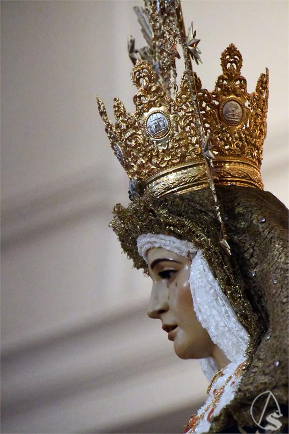 Virgen_Esperanza_Dos_Hermanas_Luis_M_Fernandez_111025__21_.JPG