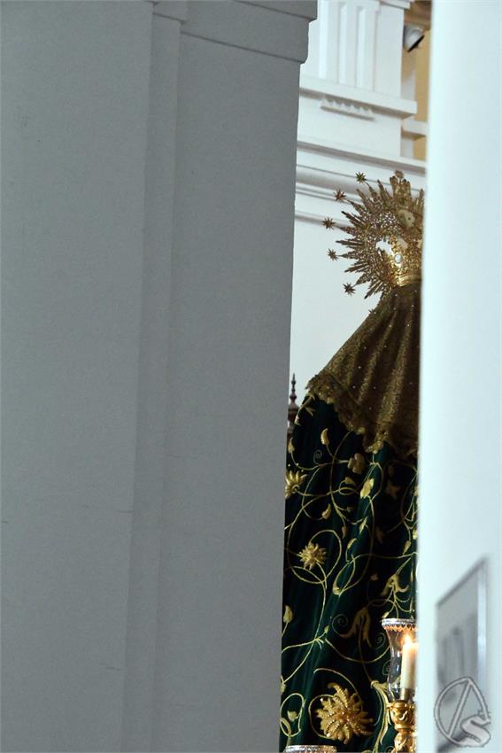 Virgen_Esperanza_Dos_Hermanas_Luis_M_Fernandez_111025__24_.JPG